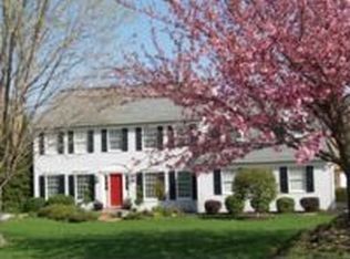 537 Randolph Dr, Lititz, PA 17543