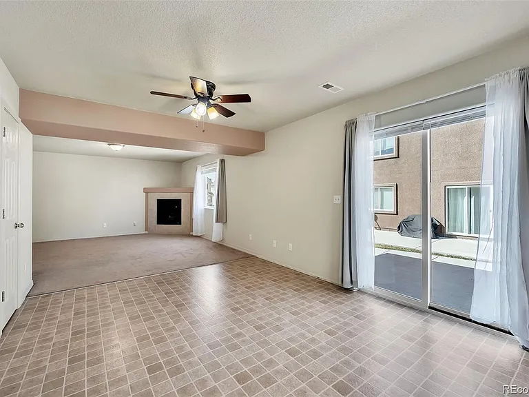 2274 Shady Aspen Dr — Photo 10