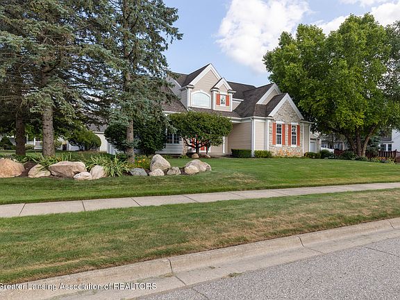 2nd image of 11420 Carousel Dr