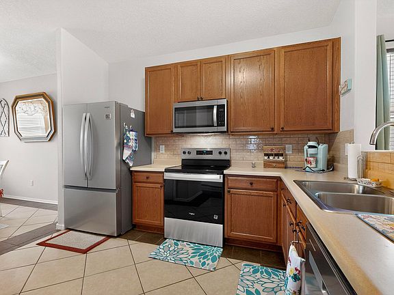 4th image of 3401 Sun Mesa St SW