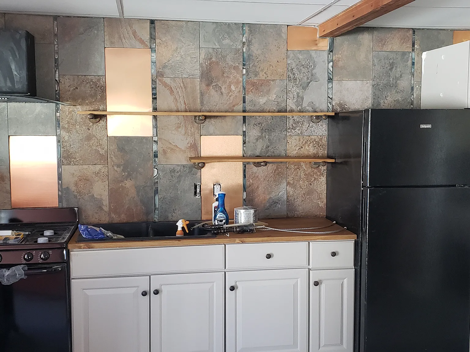 1 bed, 450 sqft, $1,200 — Photo 2