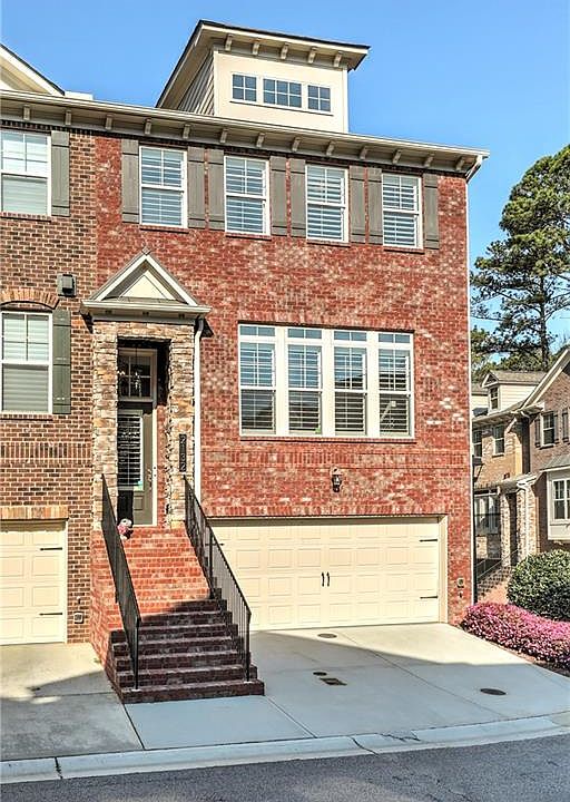 1st image of 2132 Pembroke Dr