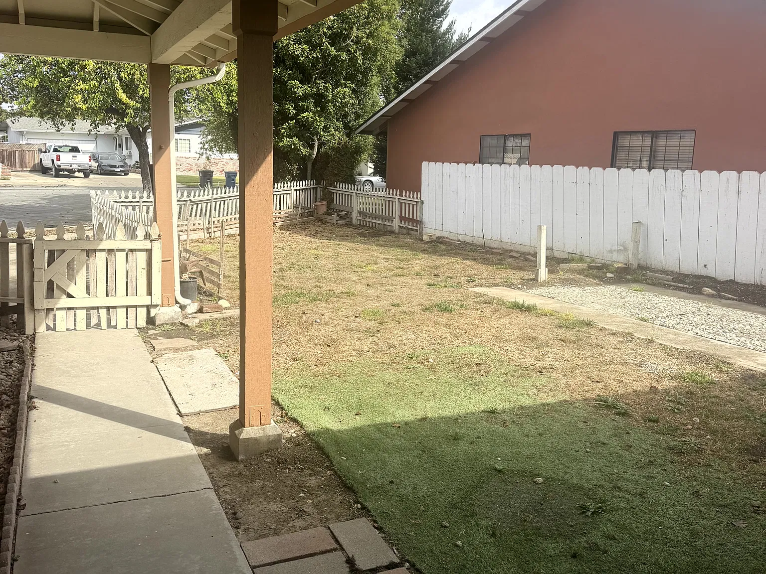 635 Seneca Place - 1 — Photo 3