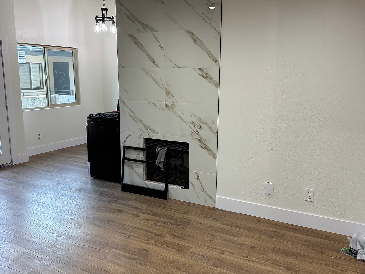 2 bed, 1.5 bath, $3,695 — Photo 3
