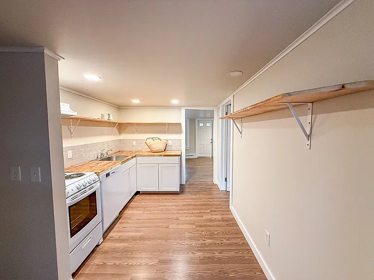 29 Ely St #1 — Photo 3