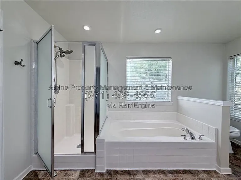 13592 SW Mapleview Ln — Photo 33