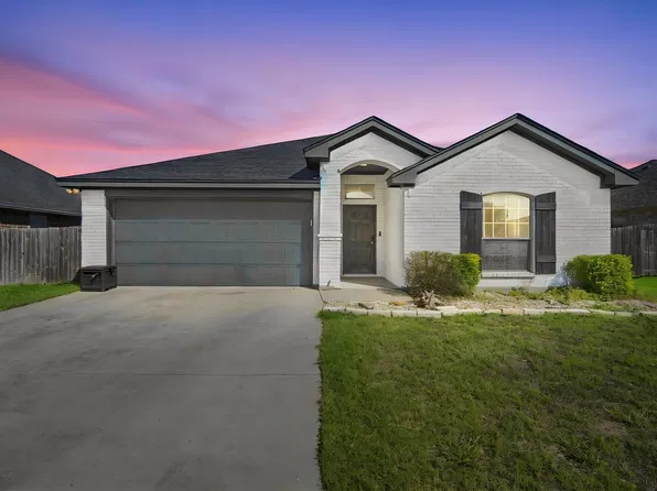 425 Stoneridge Dr, Hillsboro, TX 76645
