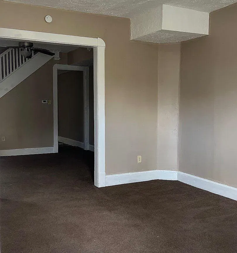 2241 Brookside Ave — Photo 2