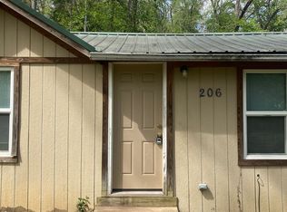 206 Swedeborg Rd, Waynesville, MO 65583