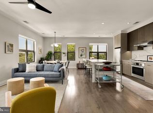 900 11th St SE Unit 401, Washington, DC 20003