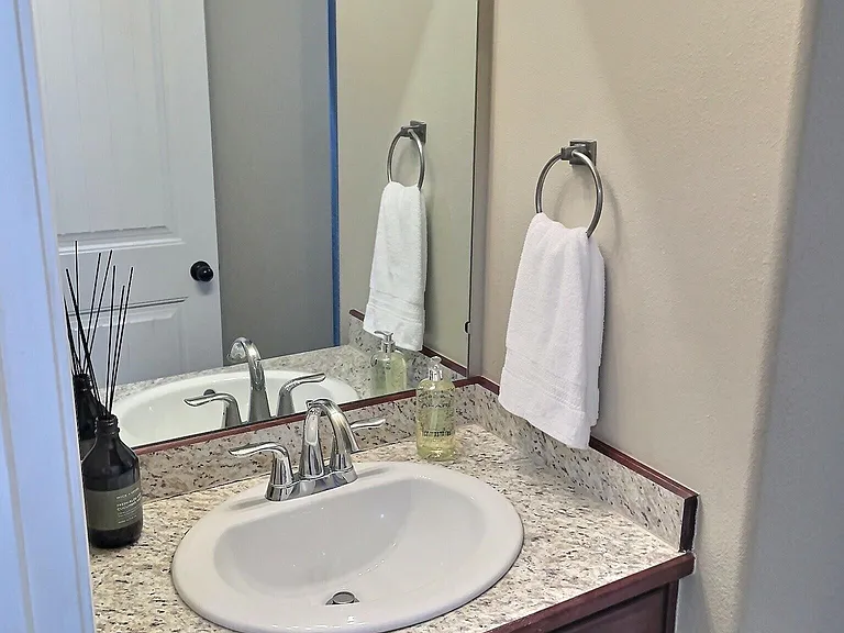 2326 S Joplin Ave — Photo 14