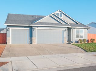 4395 Somerset Dr NE, Albany, OR 97322