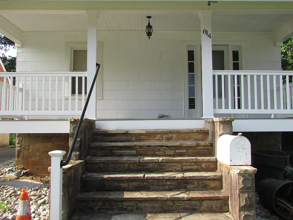 Front of house entry