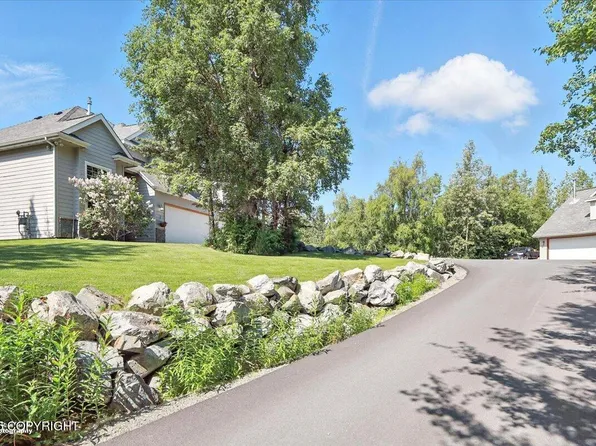 2436 N Hope Cir, Palmer, AK 99645