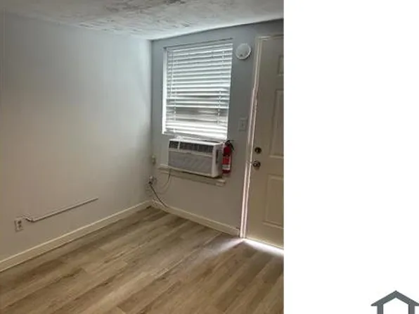 6836 Avenue C APT 8, Houston, TX 77011
