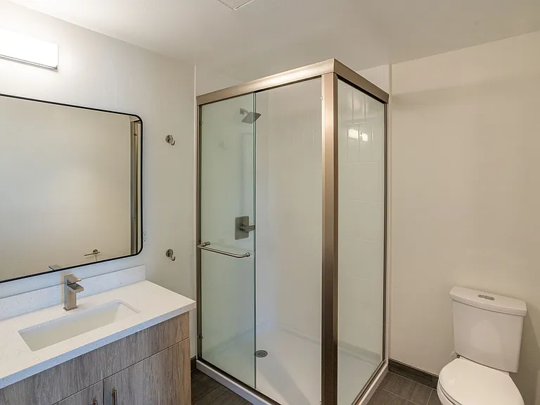 Newly Built Luxury Apartments in San Luis Obispo "Little Italy" — Photo 34