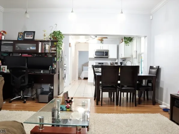 302 N 10Th St, Newark City, NJ 07107