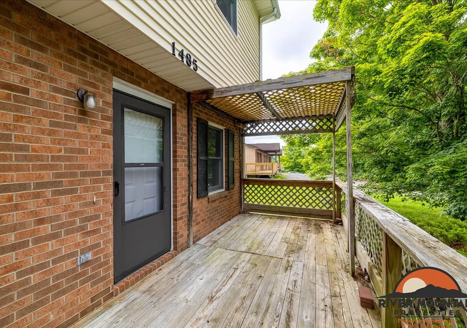 Recently Updated Home Near Virginia Tech — Photo 2
