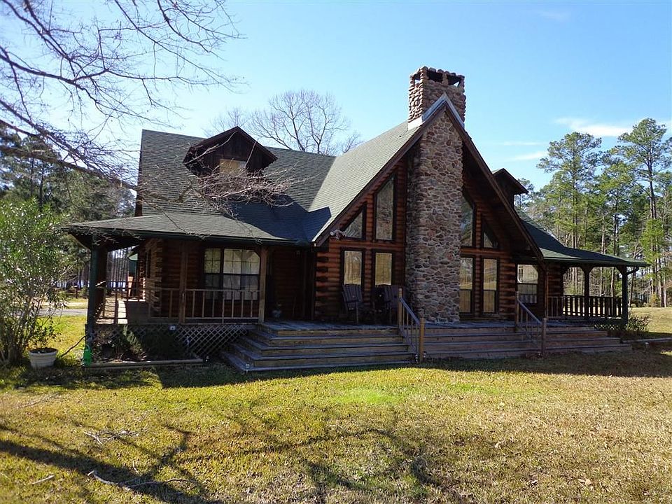 689 Landsend Drive
