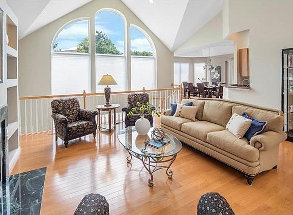 4th image of 17654 Vintage Oak Dr