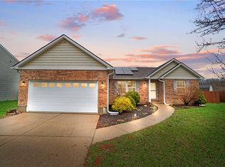 20 Berry Ct, Germantown, OH 45327