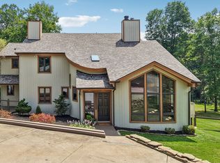4525 Middle Rd, Allison Park, PA 15101