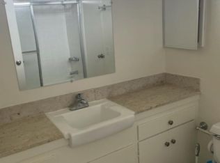 1412 Brockton Ave APT 1, Los Angeles, CA 90025