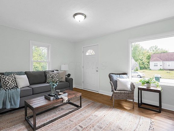 4th image of 2188 Middlehurst Dr