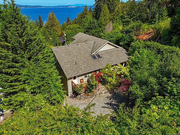 5th image of 2550 Seaview Rd