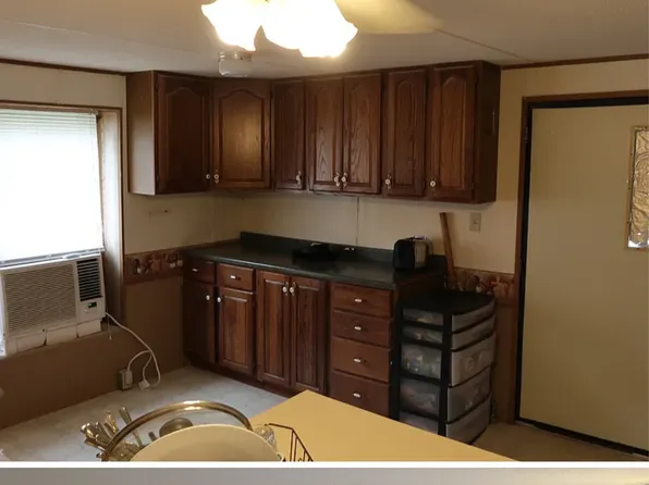 706 Monson St, Bethany, MO 64424