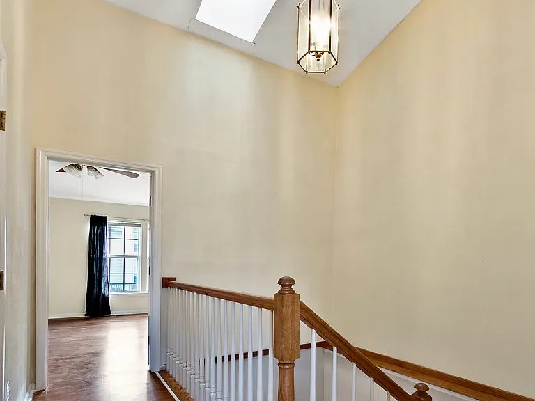 529 Sugarbush Cir — Photo 11