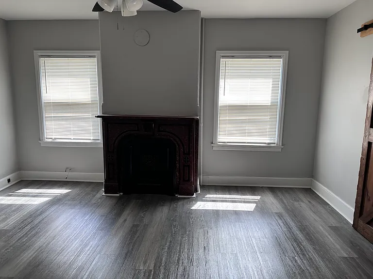 73 Albany Ave #1 — Photo 2