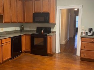 612 Prince Edward St APT 1, Fredericksburg, VA 22401