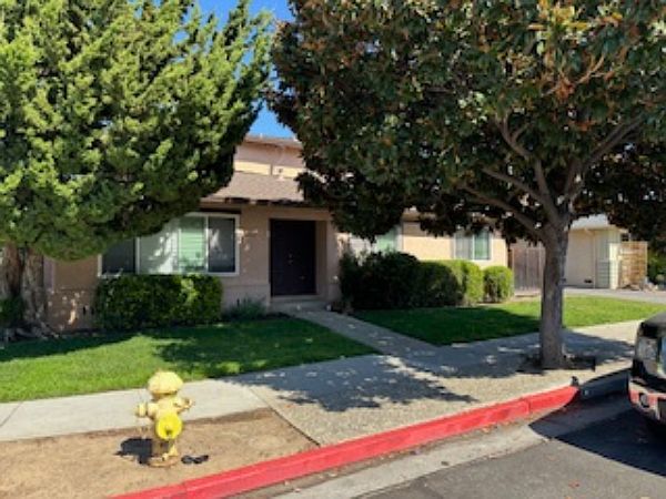 1st image of 670 Nello Dr