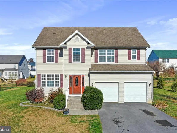 103 Huttons Vireo Dr, Martinsburg, WV 25405