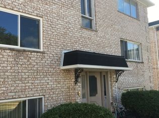 9946 Holly Ln APT 1E, Des Plaines, IL 60016