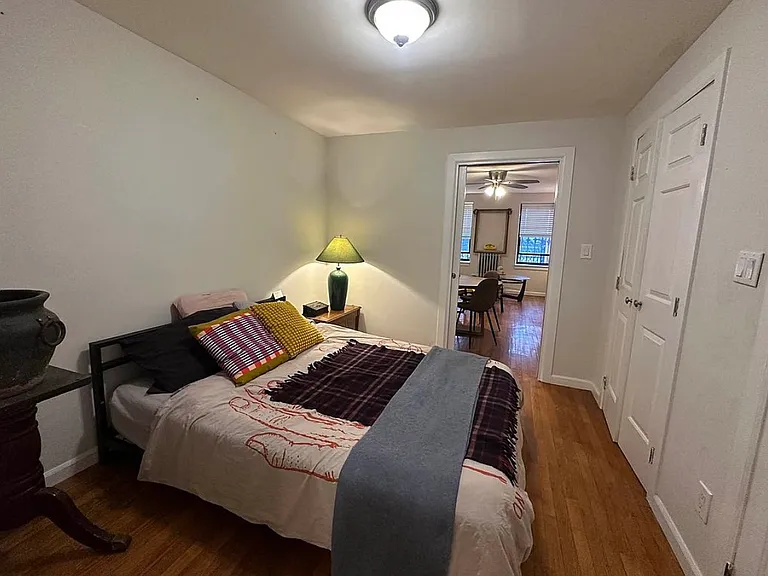 541 Monroe St #1 — Photo 3