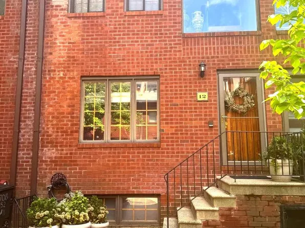 708 S 2nd St #C-12, Philadelphia, PA 19147