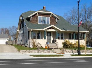 902 Main St, Belgium, WI 53004