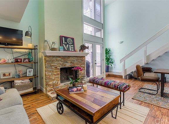 Living room with fireplace