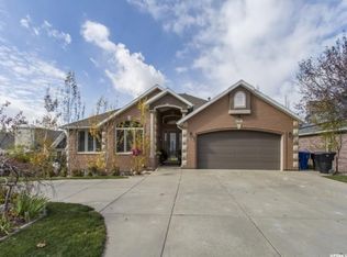 472 S Davis Blvd, Bountiful, UT 84010