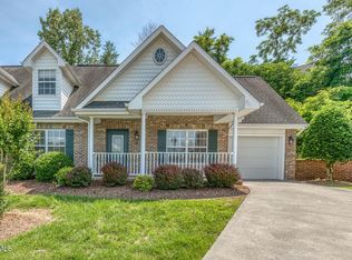 82 Hiddenbrook Ln #82, Johnson City, TN 37615