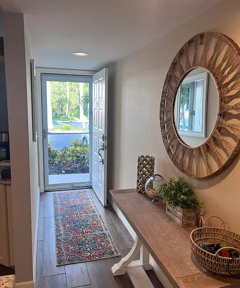 3012 Sandpiper Bay Cir #D101 — Photo 1