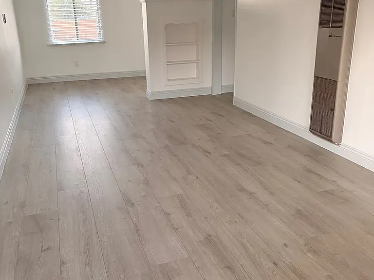 5919-5925 Crenshaw Blvd — Photo 5