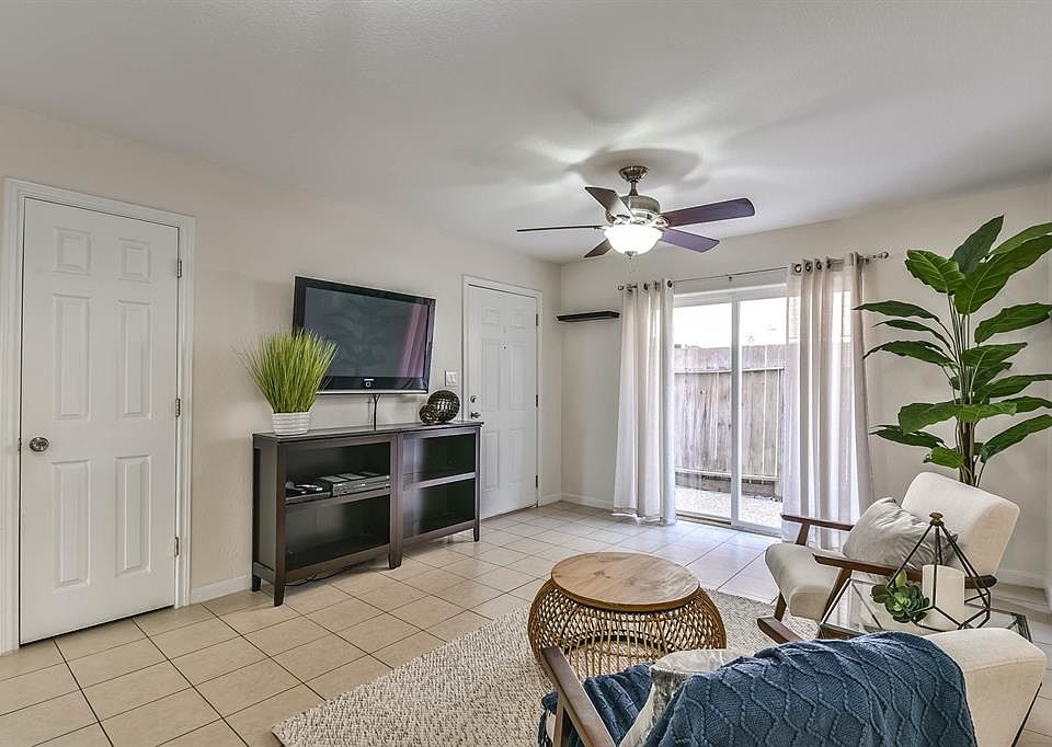 1st image of 215 Post Office St APT 805