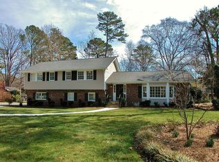 2661 Laurelwood Rd, Dunwoody, GA 30360