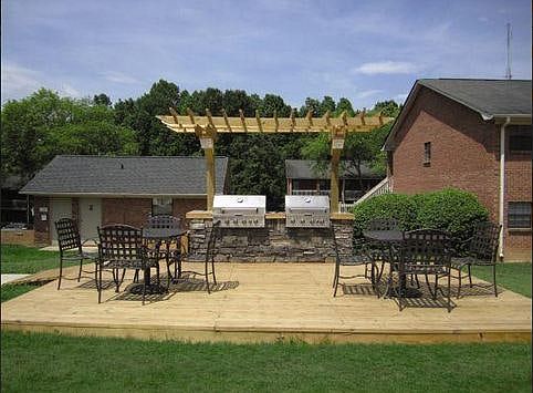 Custom grilling station