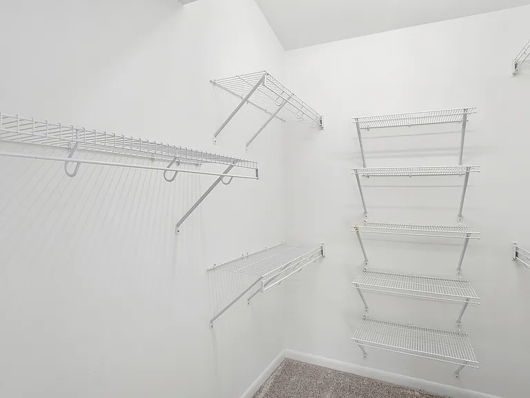 580 Cloverfield Ln #301 — Photo 9