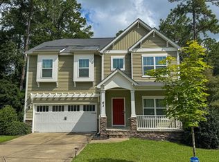 63 Slate Dr, Spring Lake, NC 28390