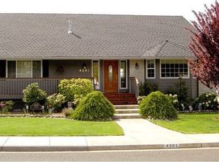 4261 Tamarack Dr, Medford, OR 97504